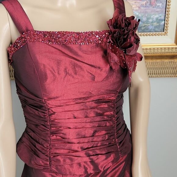 Burgendy red taffeta evening dress 2 piece fits size 6-8 ❤ - Picture 10 of 16
